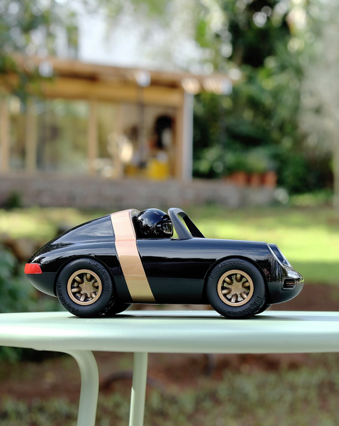 Car - LUFT - Black