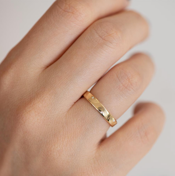 Wave Diamond Band