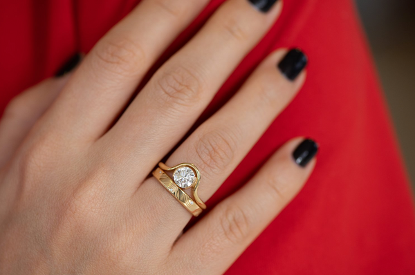Wave Diamond Band