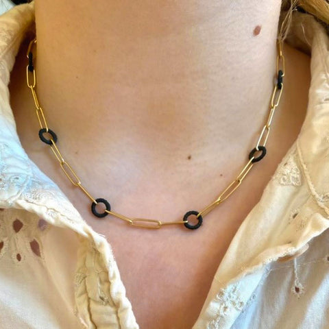 Ridge Paperclip Necklace