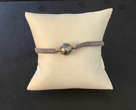 Grey Woven Bracelet with Pearl Vario