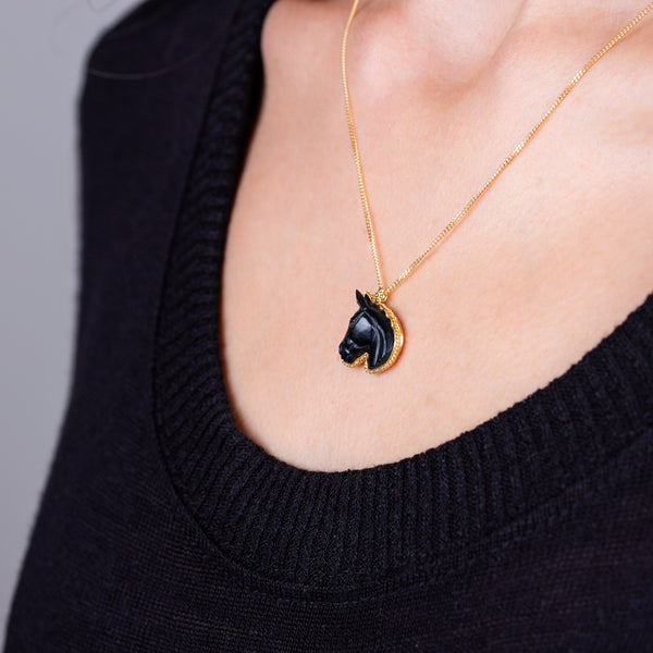 Horse pendant