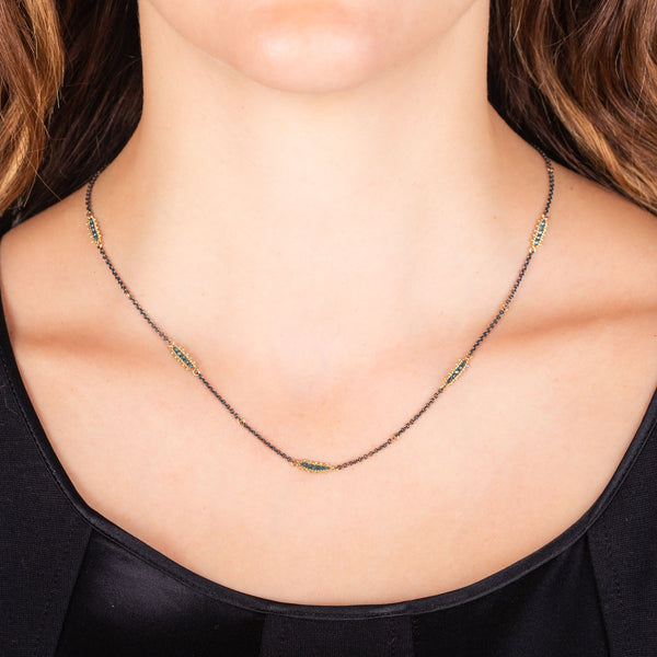 Blue Dia station Necklace