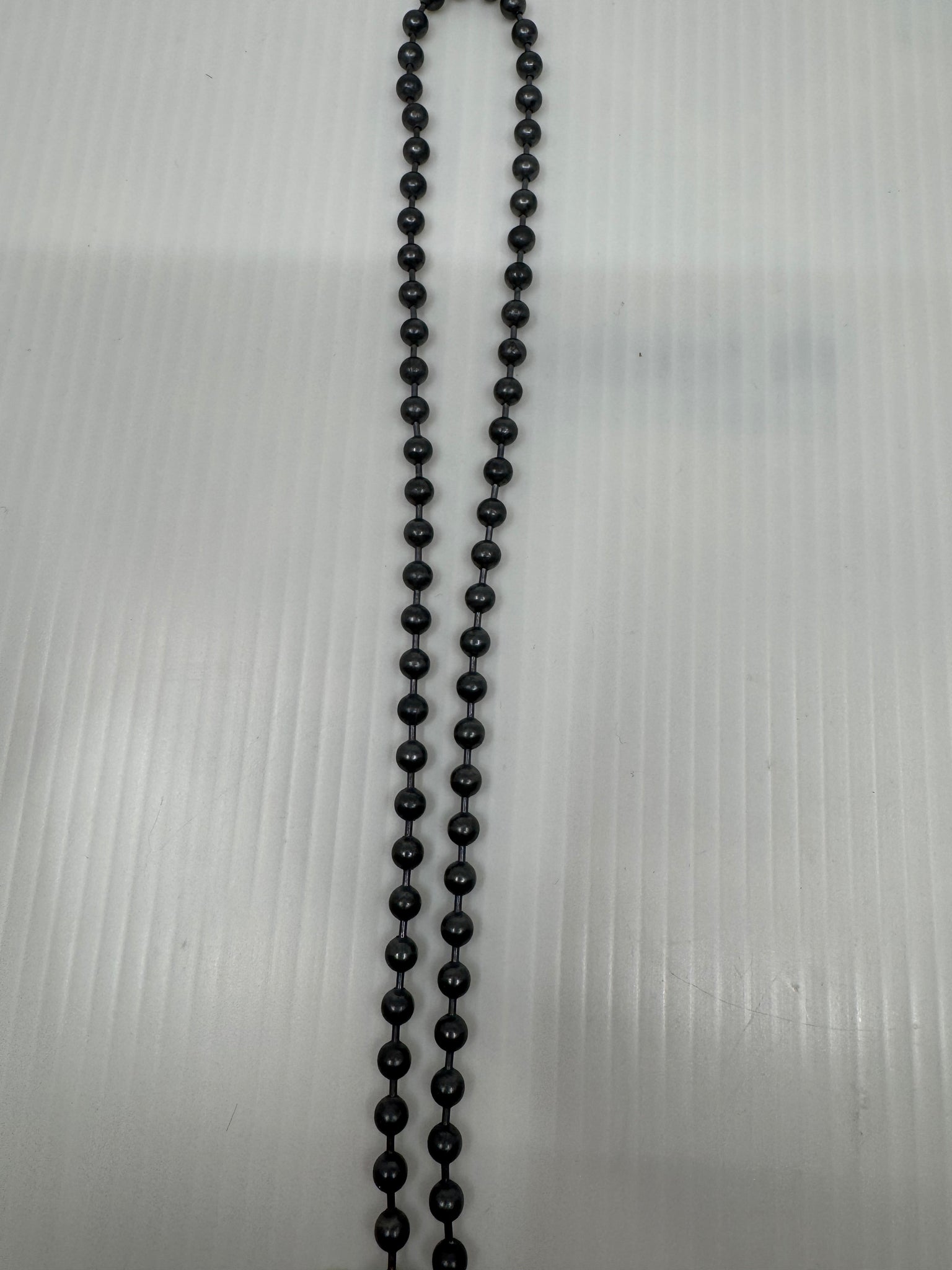 Erica Molinari small ball open ended chain