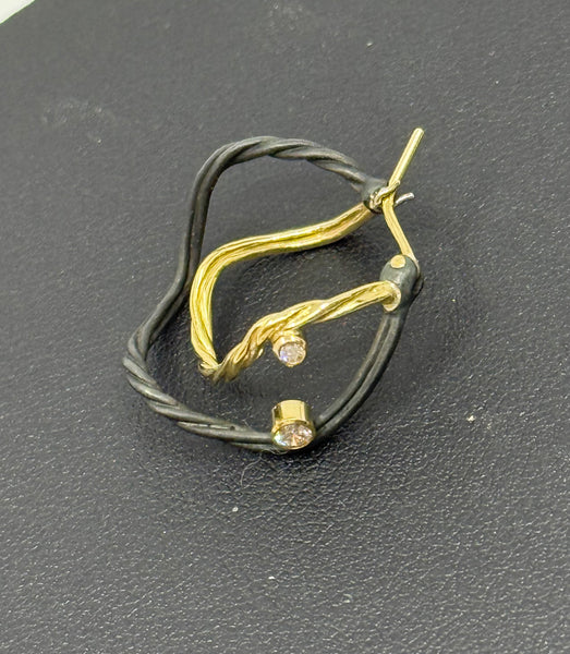 Sarah Graham Clover small double hoops