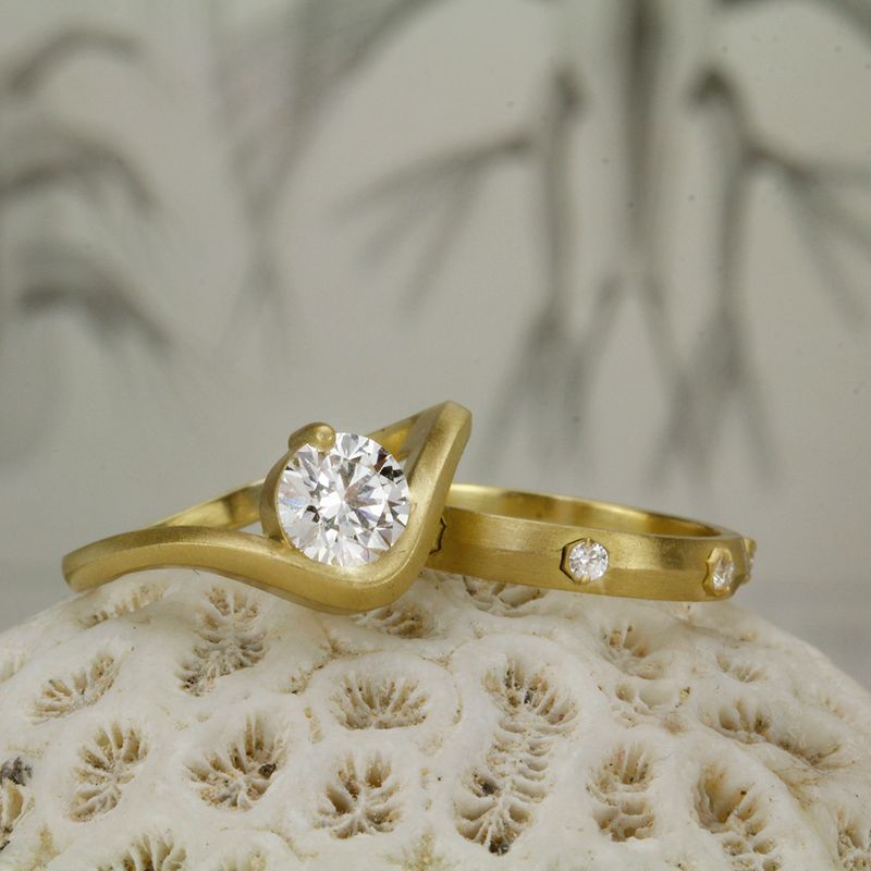 Sarah Graham Lab Arc Band