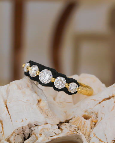 Sarah Graham 5 stone Scallop Ring