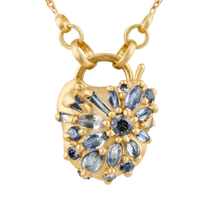 Petit Coeur de Fantaise Necklace – Underscore Art